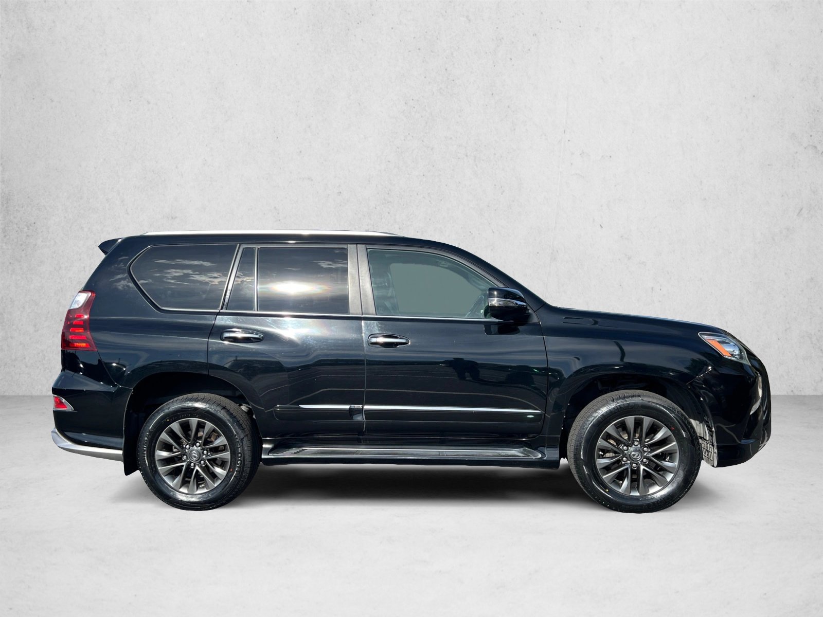 Used 2017 Lexus GX 460 AWD/4WD video 4
