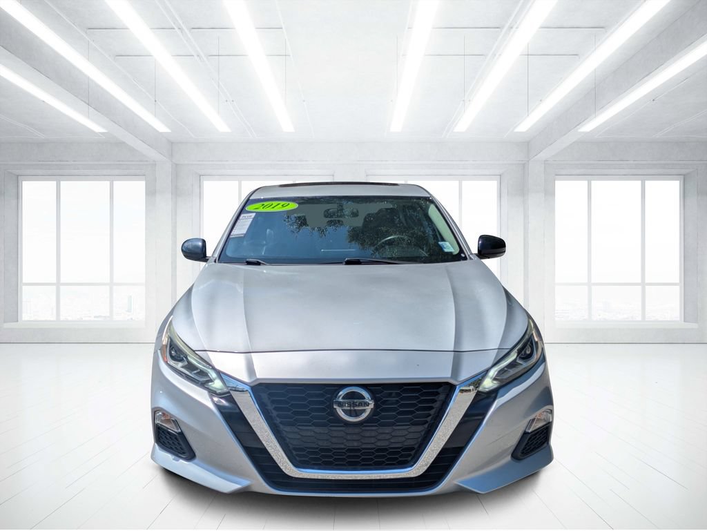 Used 2019 Nissan Altima 2.5 SR w/ SR Premium Package FWD image 8