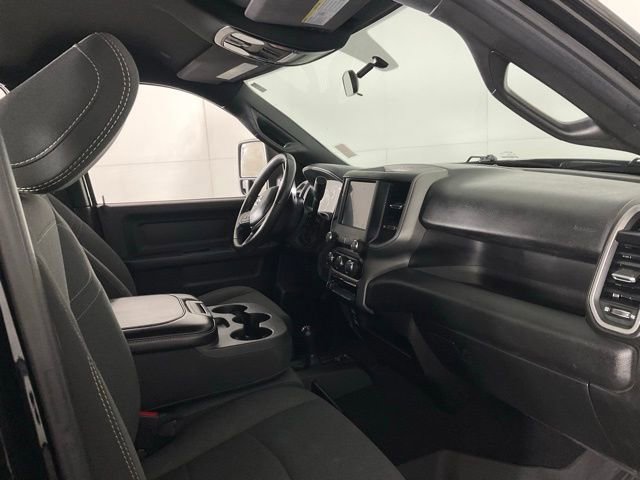 Used 2024 RAM 2500 Tradesman w/ Chrome Appearance Group image 28