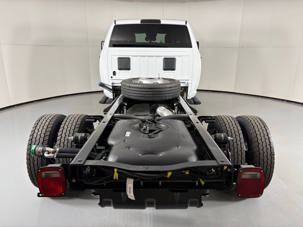 New 2026 RAM 4500 Tradesman AWD/4WD image 7
