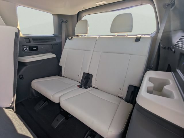 New 2027 Hyundai Santa Fe SEL FWD image 16