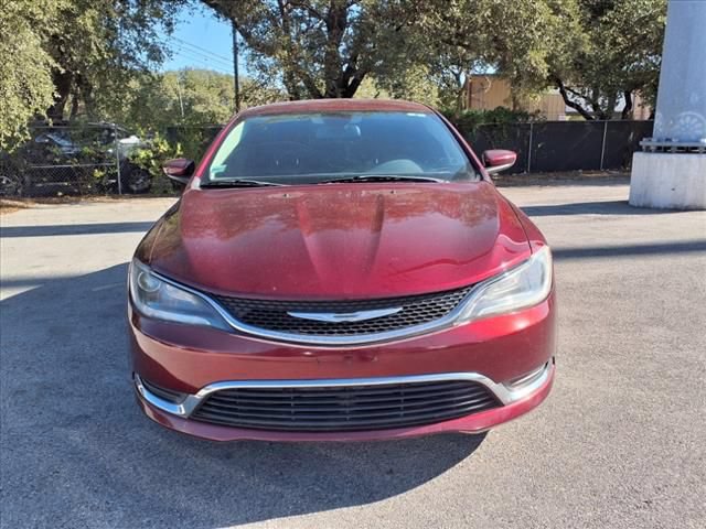 Used 2015 Chrysler 200 Limited FWD image 3