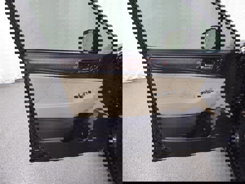 Used 2019 Subaru Outback 2.5i Limited w/ Popular Package #2 image 23