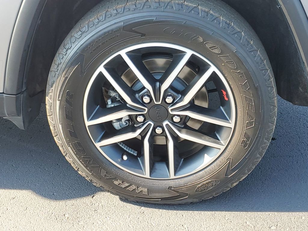 Used 2021 Jeep Grand Cherokee Trailhawk w/ Trailhawk Luxury Group image 5