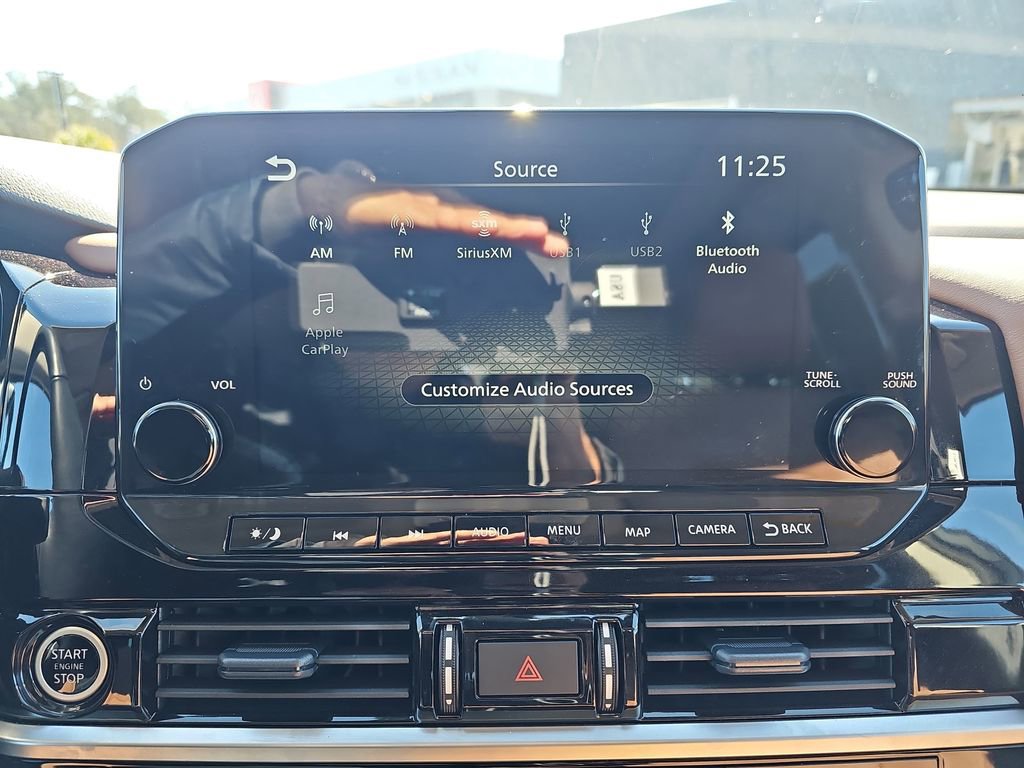 Used 2024 Nissan Pathfinder Platinum w/ Cargo Package image 26