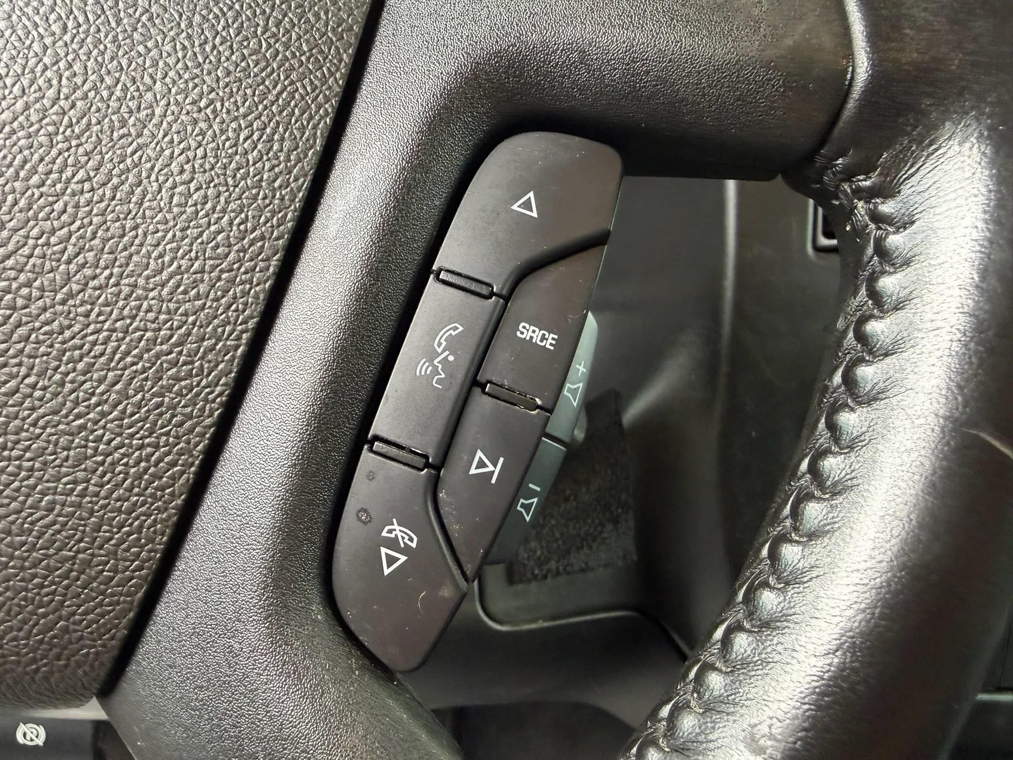 Used 2021 Chevrolet Express 2500 w/ Driver Convenience Package RWD image 30