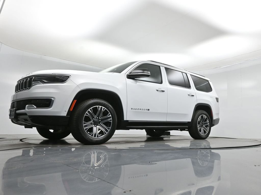 Used 2024 Jeep Wagoneer Series II w/ Flexible Seating Group image 50