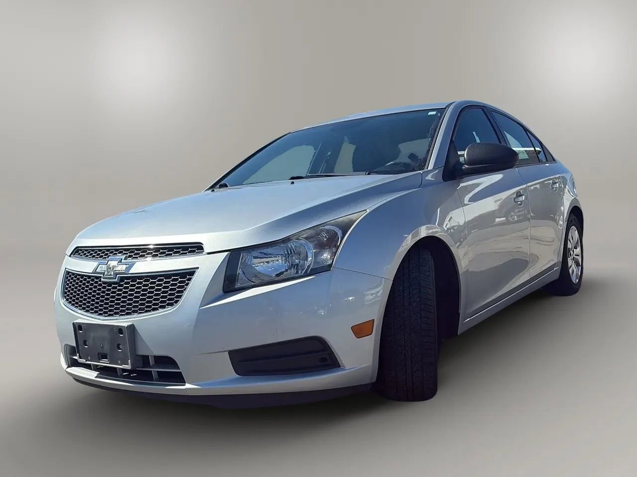 Used 2014 Chevrolet Cruze LS image 3