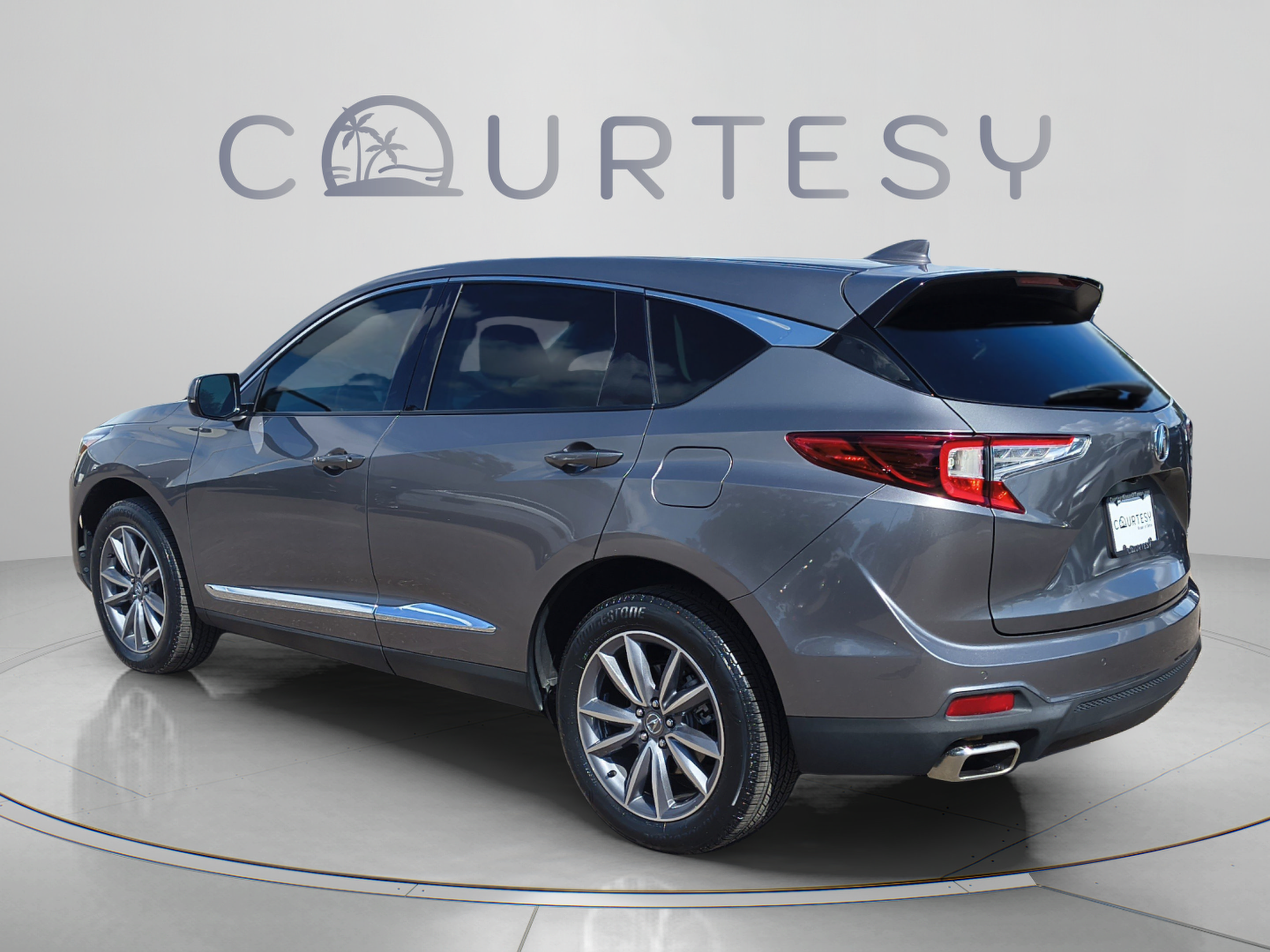 Used 2024 Acura RDX w/ Technology Package AWD/4WD image 5