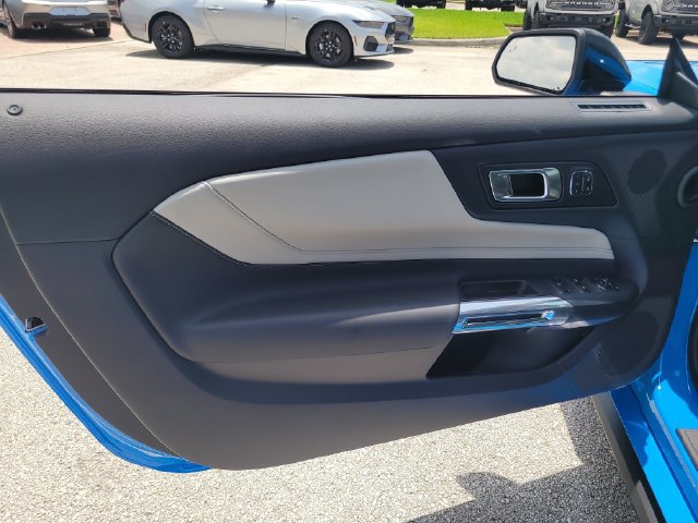 New 2026 Ford Mustang GT Premium w/ GT Performance Package RWD image 12