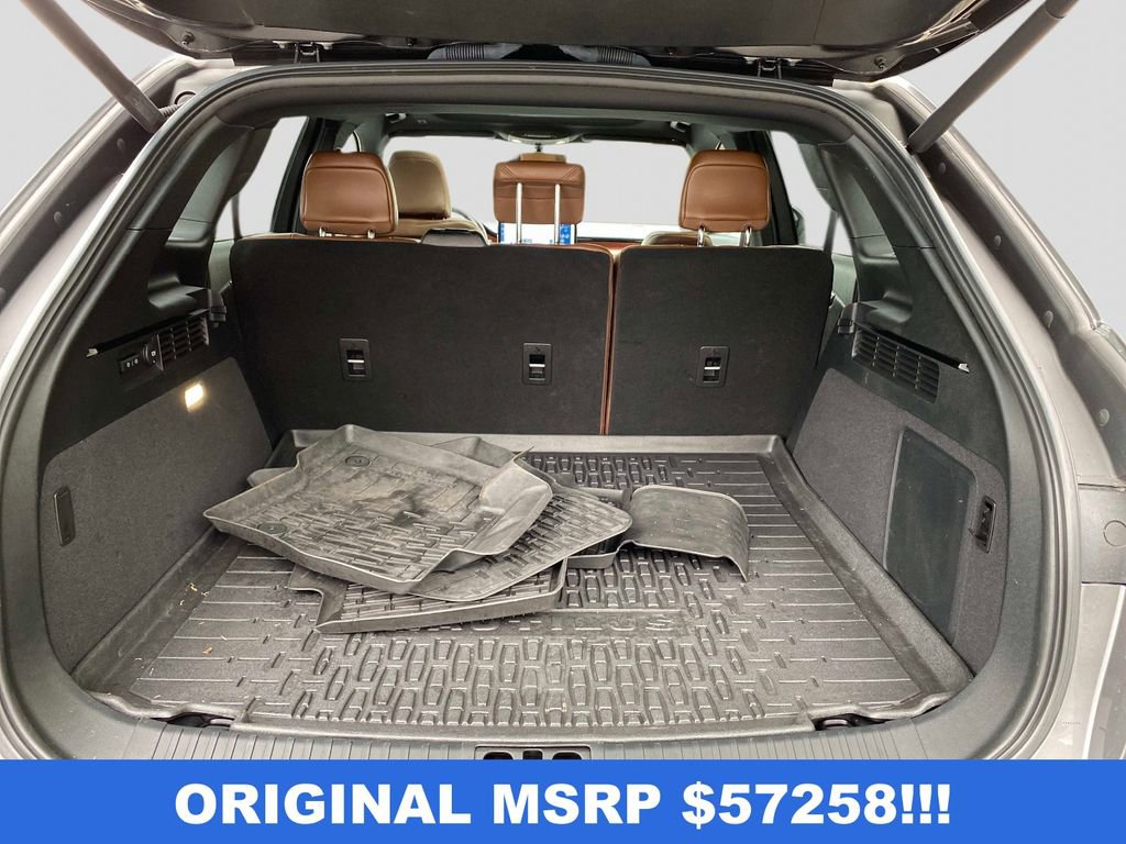 Used 2023 Lincoln Nautilus Reserve AWD/4WD image 5