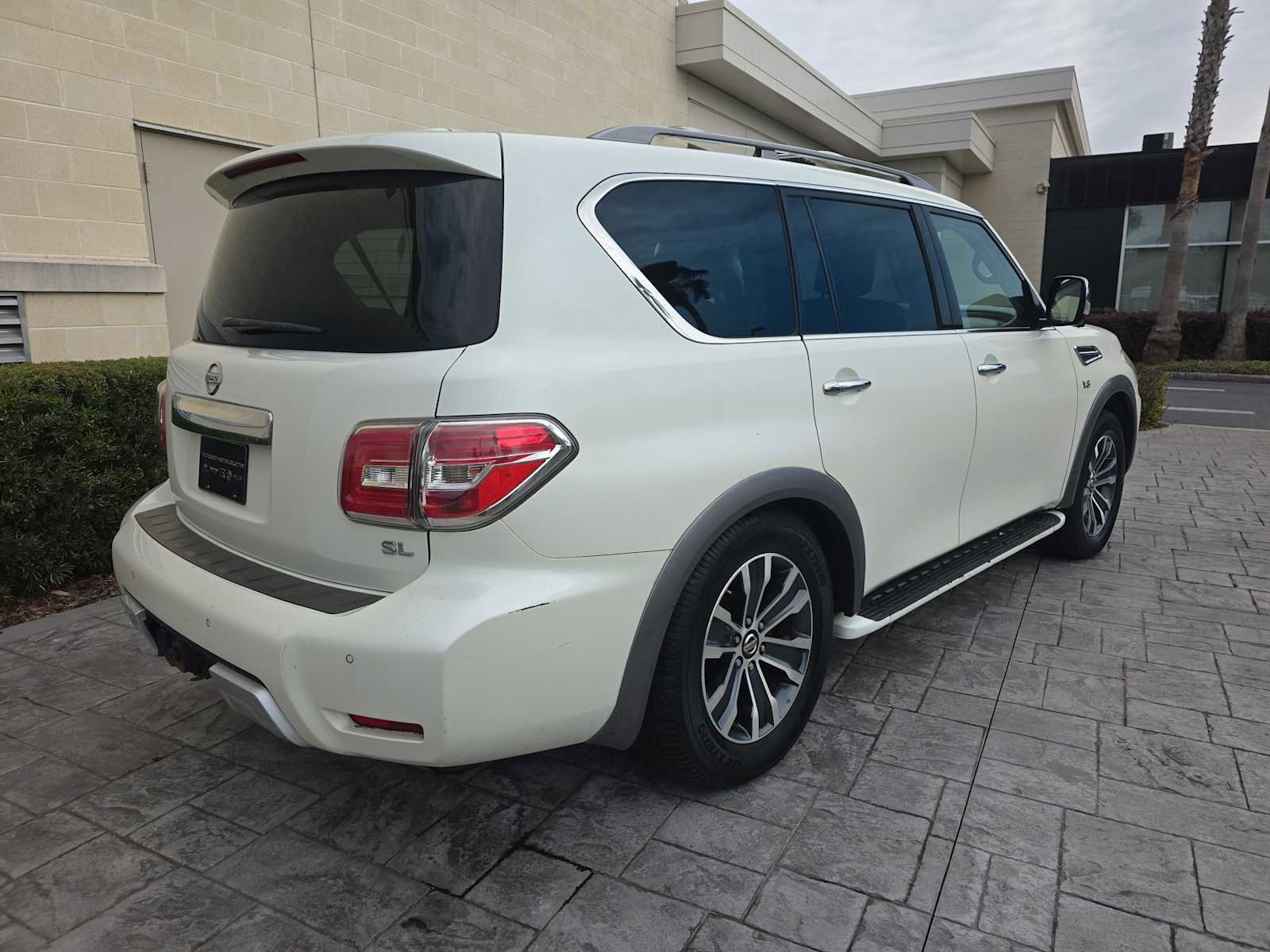 Used 2018 Nissan Armada SL w/ Premium Package image 3