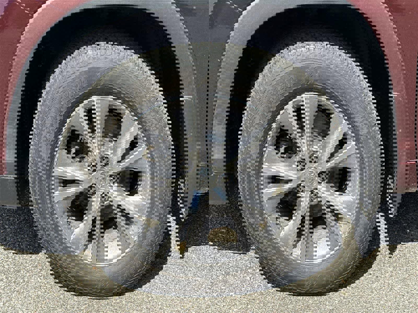 Used 2015 Toyota Highlander XLE AWD/4WD image 10