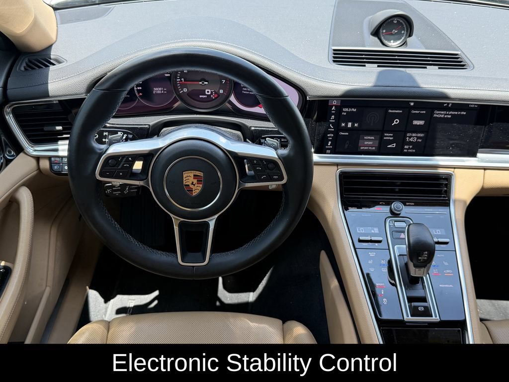Used 2018 Porsche Panamera RWD image 13