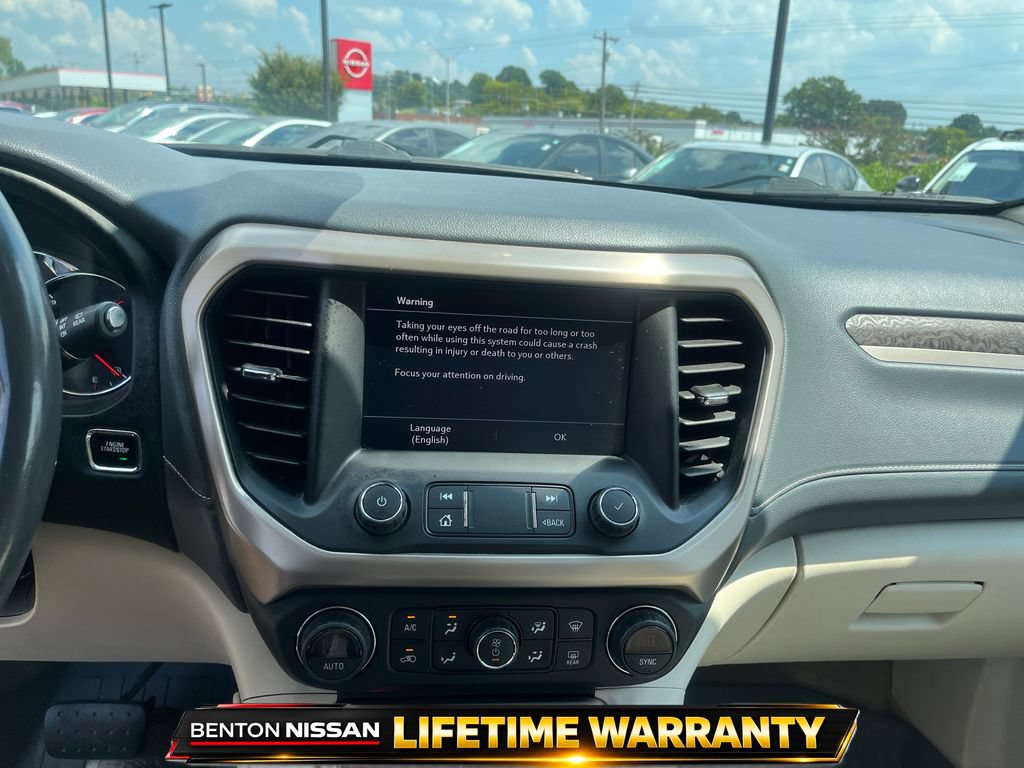 Used 2020 GMC Acadia Denali w/ Trailering Package AWD/4WD image 17