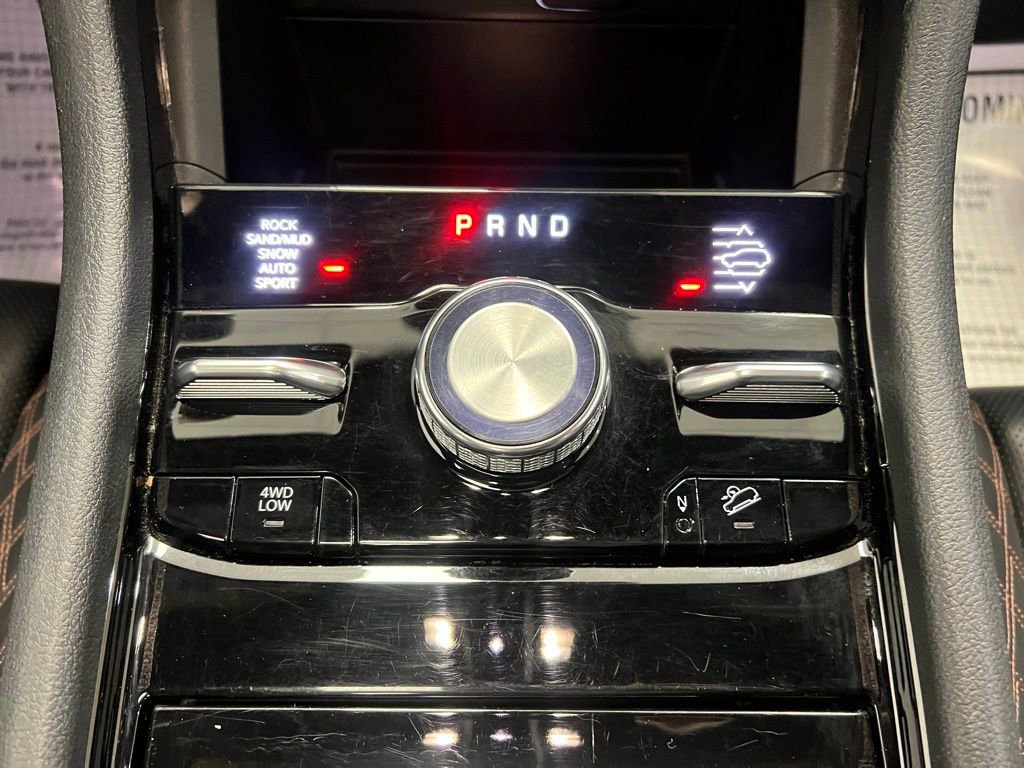 Used 2024 Jeep Grand Cherokee Summit image 11