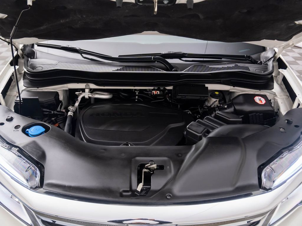 Certified 2019 Honda Pilot Elite image 35
