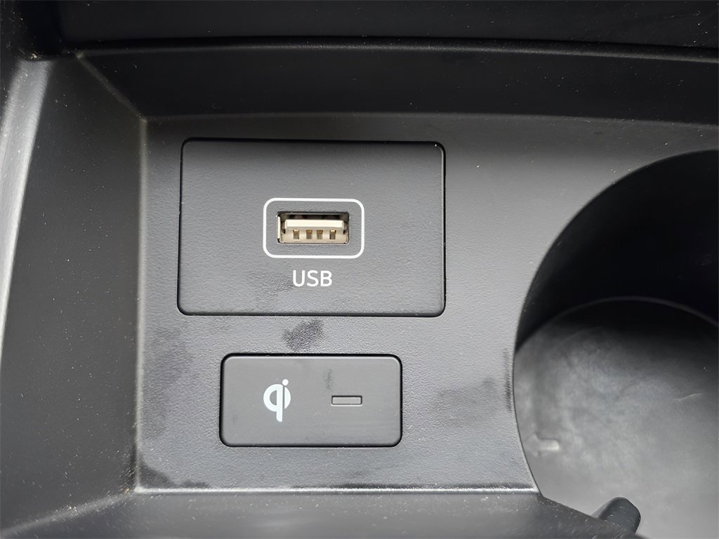 Used 2023 Hyundai Santa Fe Limited image 37