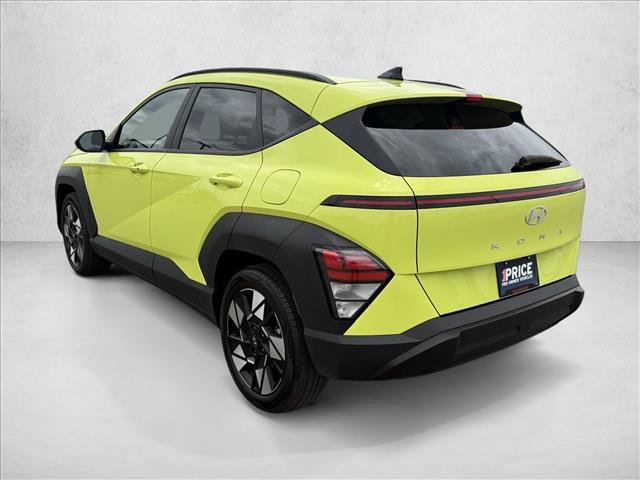 Used 2025 Hyundai Kona SEL FWD image 8