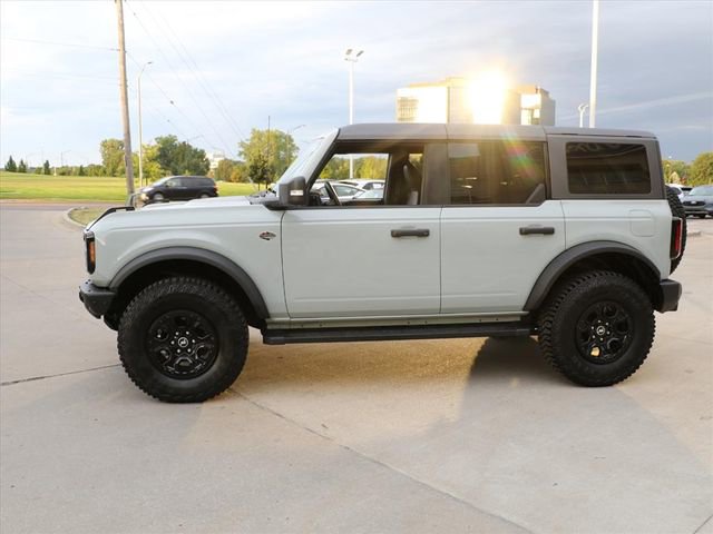 Used 2024 Ford Bronco Wildtrak image 3