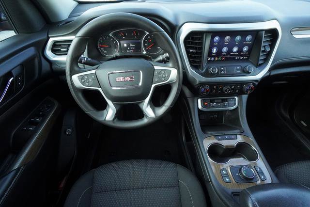 Used 2023 GMC Acadia SLE w/ Driver Convenience Package image 14