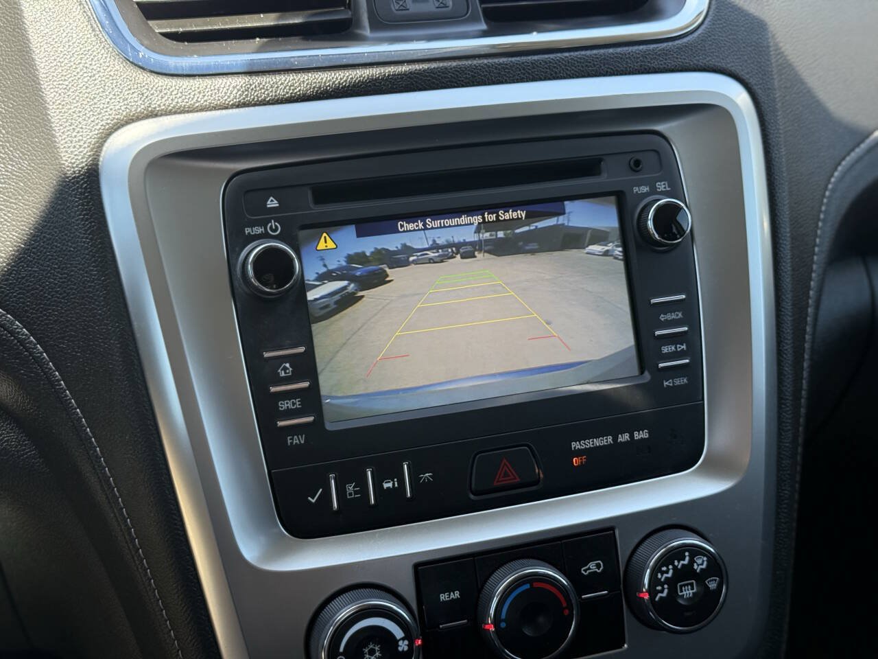 Used 2015 GMC Acadia SLE FWD image 15