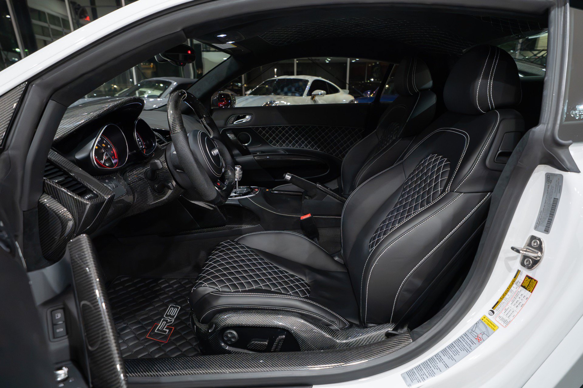 Used 2014 Audi R8 V10 AWD/4WD image 10