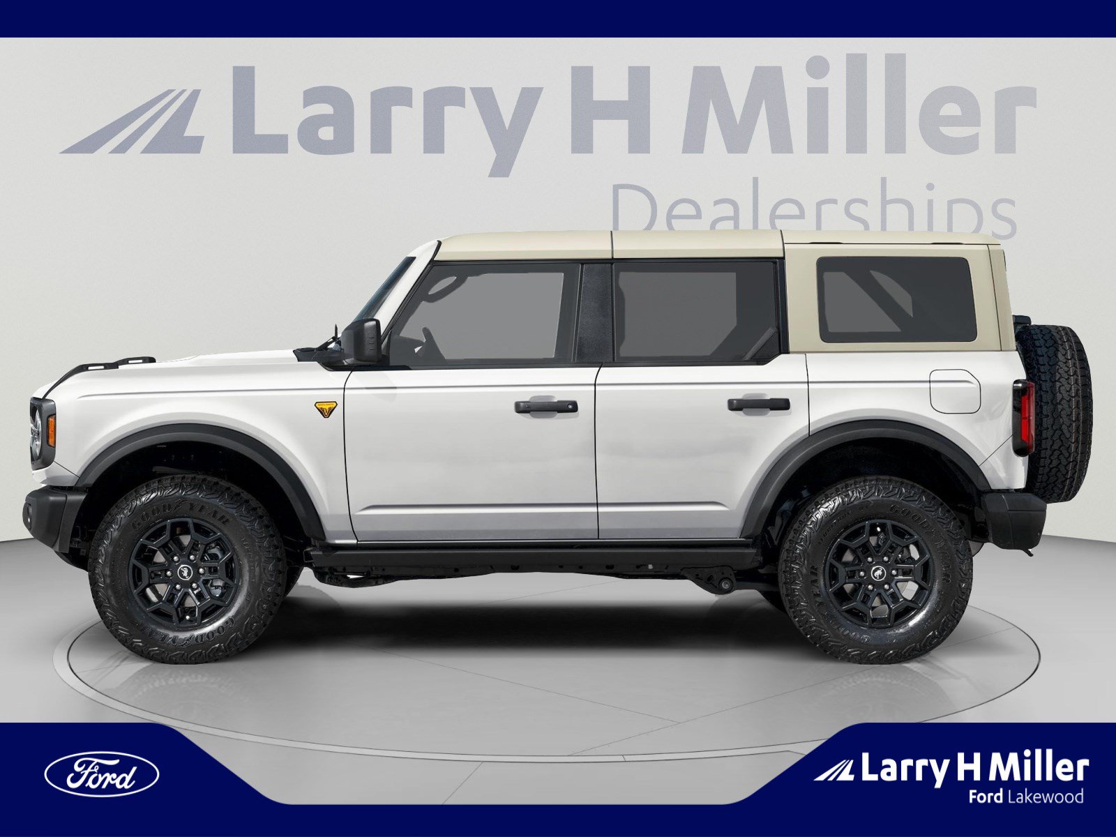 New 2026 Ford Bronco Badlands AWD/4WD image 22