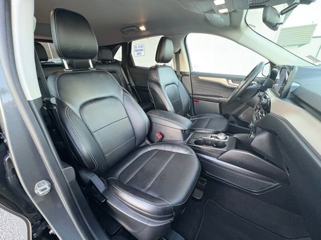 Used 2022 Ford Escape SEL image 27