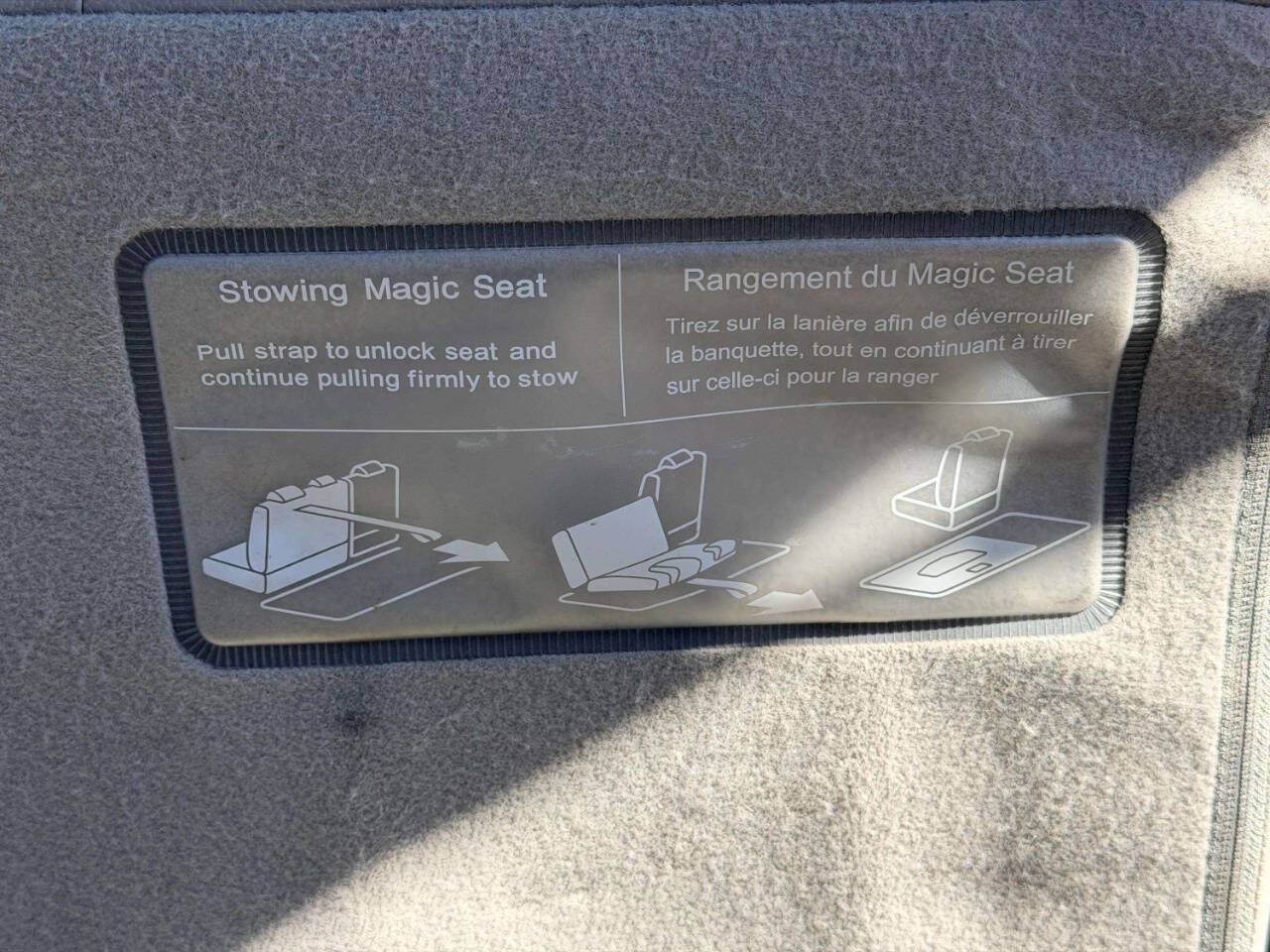 Used 2015 Honda Odyssey Touring Elite image 11