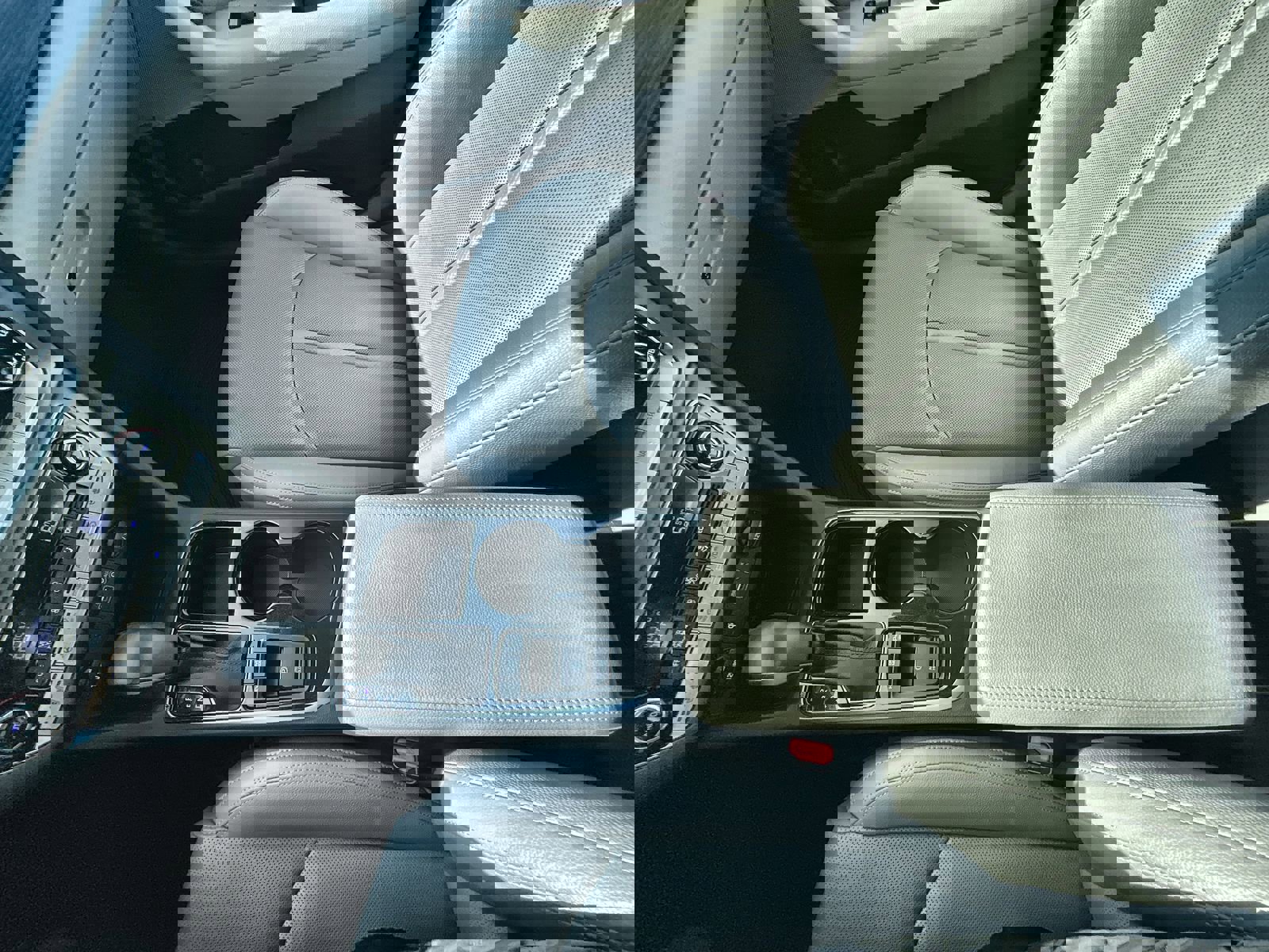 Used 2019 Hyundai Sonata Limited image 25