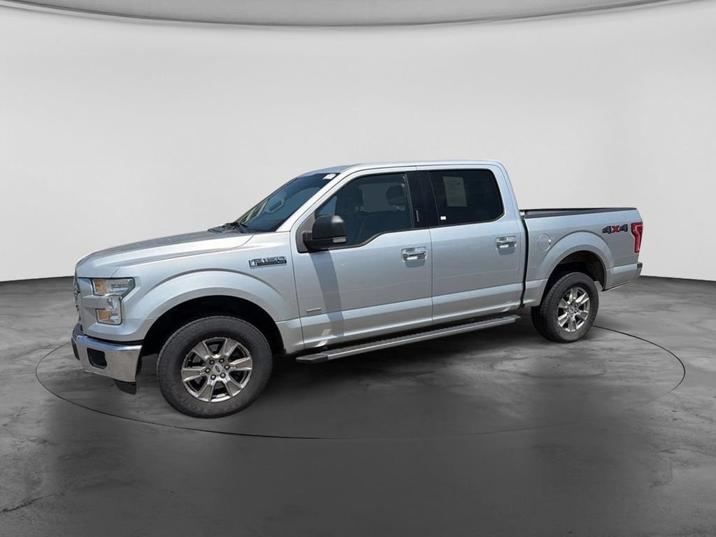 Used 2015 Ford F150 XLT w/ Equipment Group 301A Mid AWD/4WD image 5