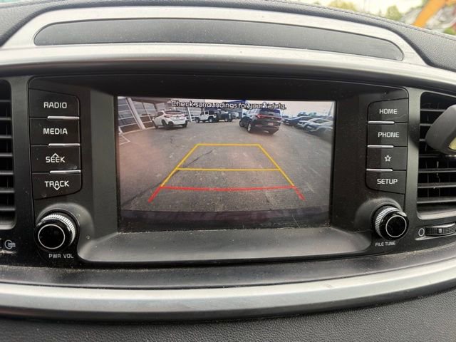 Used 2019 Kia Sorento FWD image 13