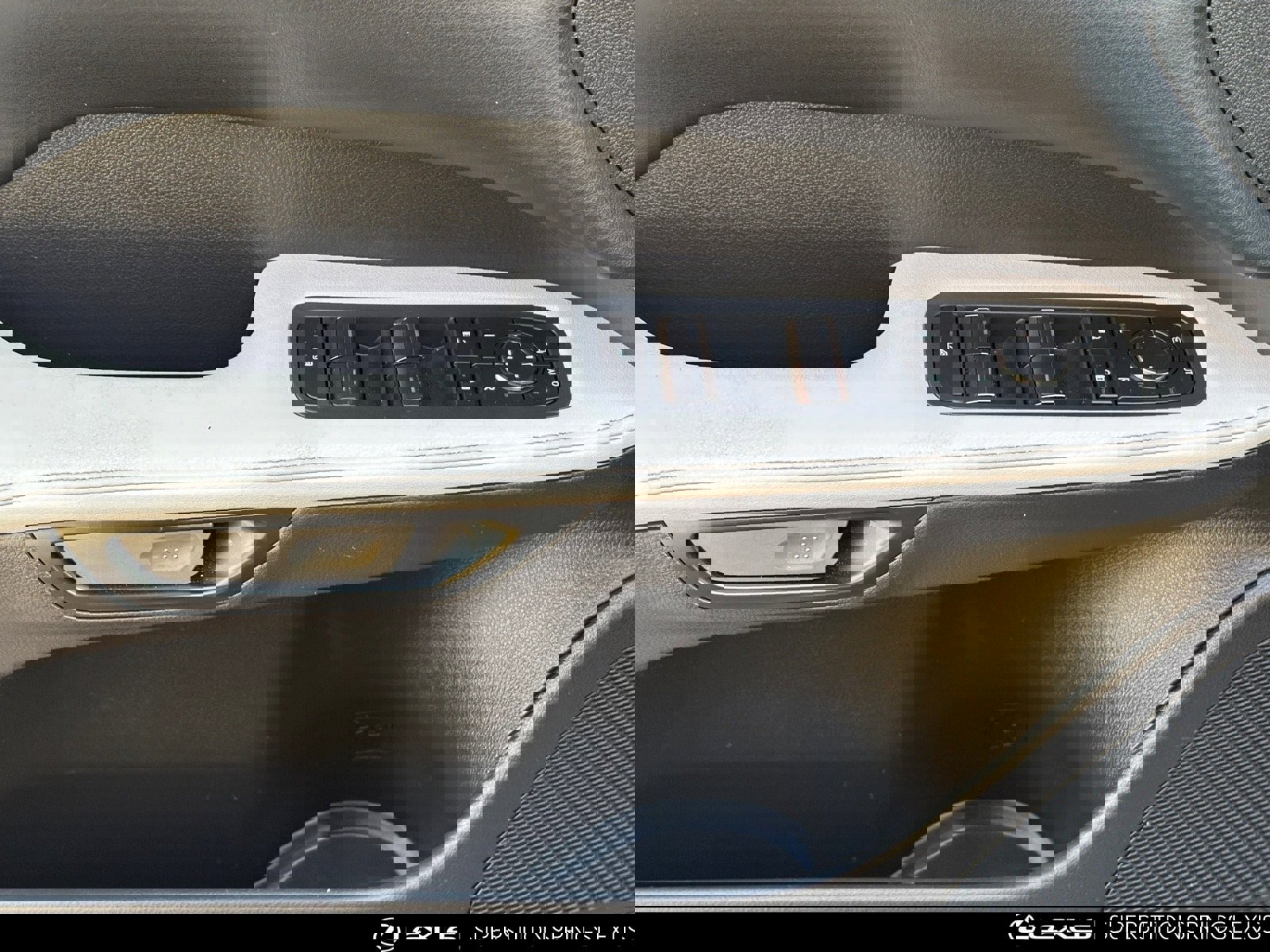 Used 2024 Lexus RX 350 Premium image 10