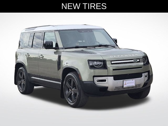 Used 2024 Land Rover Defender 110 S AWD/4WD image 3