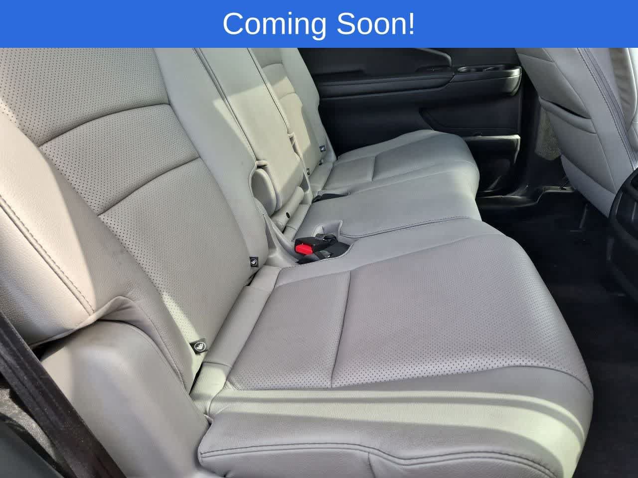 Used 2023 Honda Passport EX-L image 12