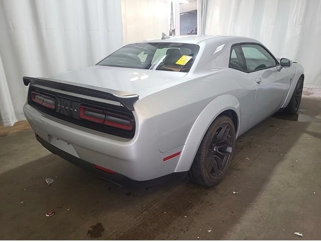 Used 2022 Dodge Challenger SRT Hellcat RWD image 6