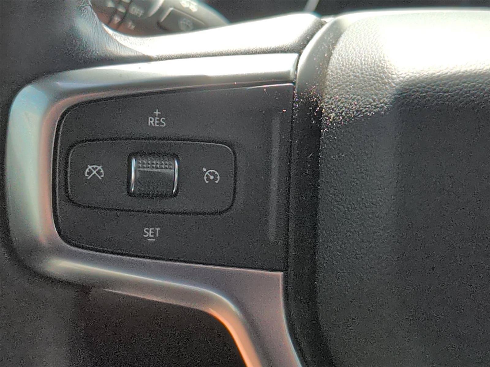 Used 2020 Chevrolet Silverado 1500 LT Trail Boss AWD/4WD image 24