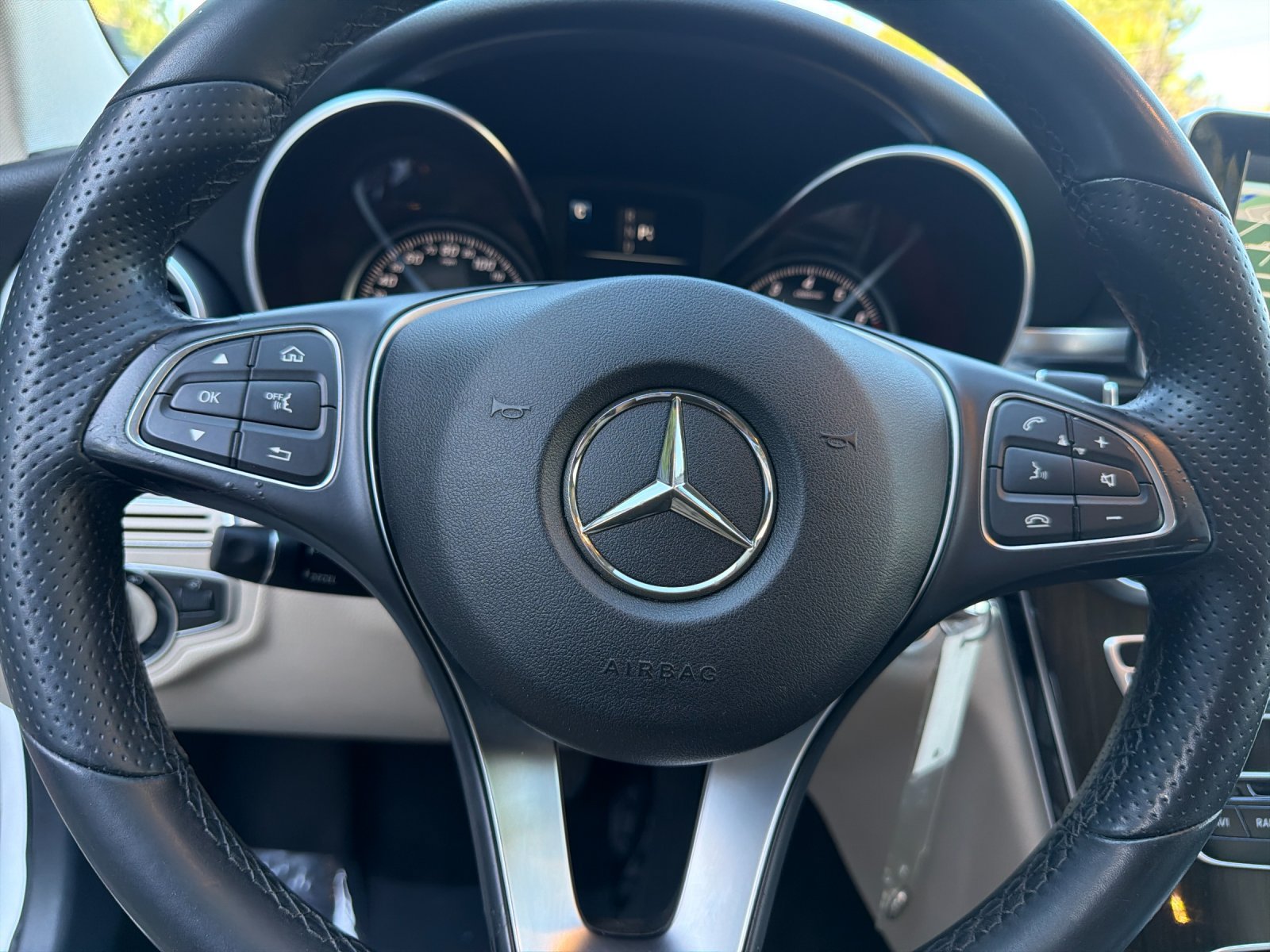 Used 2016 Mercedes-Benz C 300 Sedan image 21