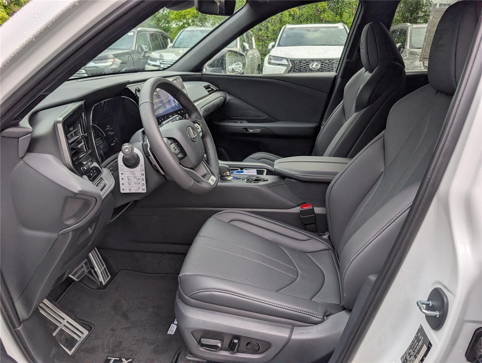 New 2026 Lexus TX 500h AWD w/ Technology Package image 16