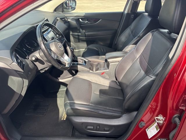 Used 2022 Nissan Rogue Sport SL image 17