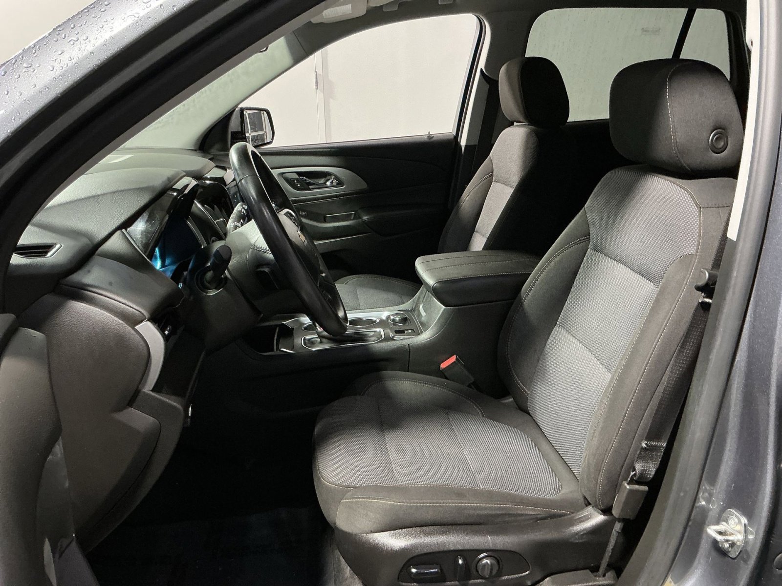 Used 2019 Chevrolet Traverse LT image 21