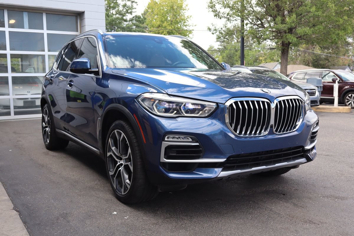 Used 2019 BMW X5 xDrive50i w/ Executive Package AWD/4WD image 6