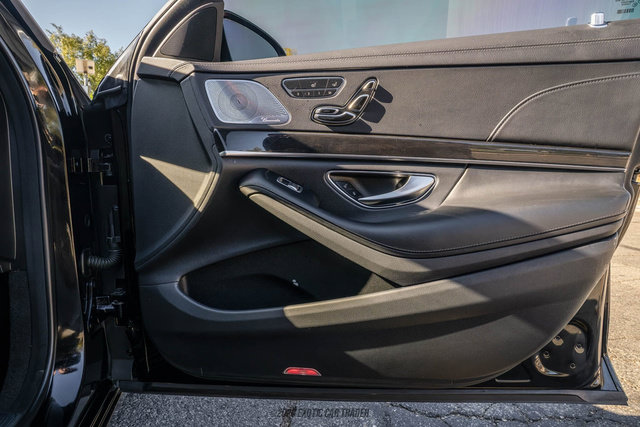 Used 2020 Mercedes-Benz S 560 Sedan image 37