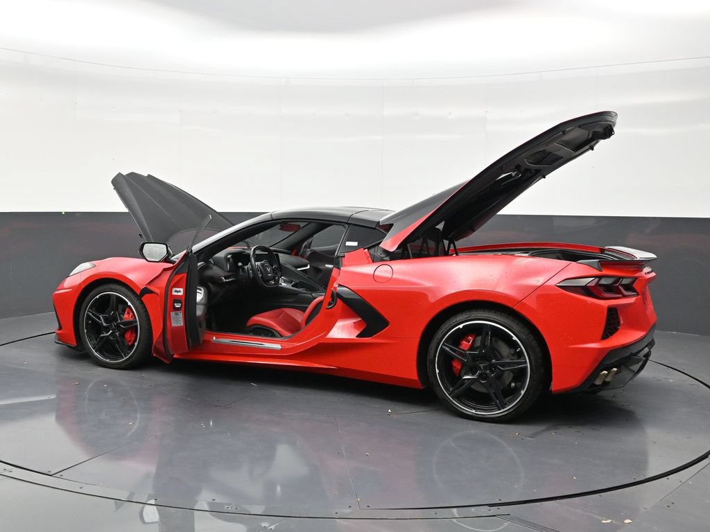 Used 2023 Chevrolet Corvette Stingray Coupe w/ 1LT RWD image 31