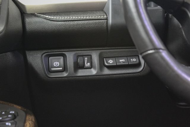 Certified 2021 GMC Acadia Denali w/ Denali Ultimate Package AWD/4WD image 21