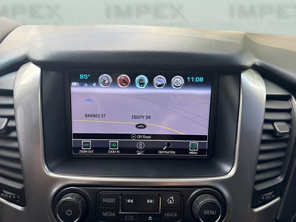 Used 2018 Chevrolet Suburban Premier AWD/4WD image 25