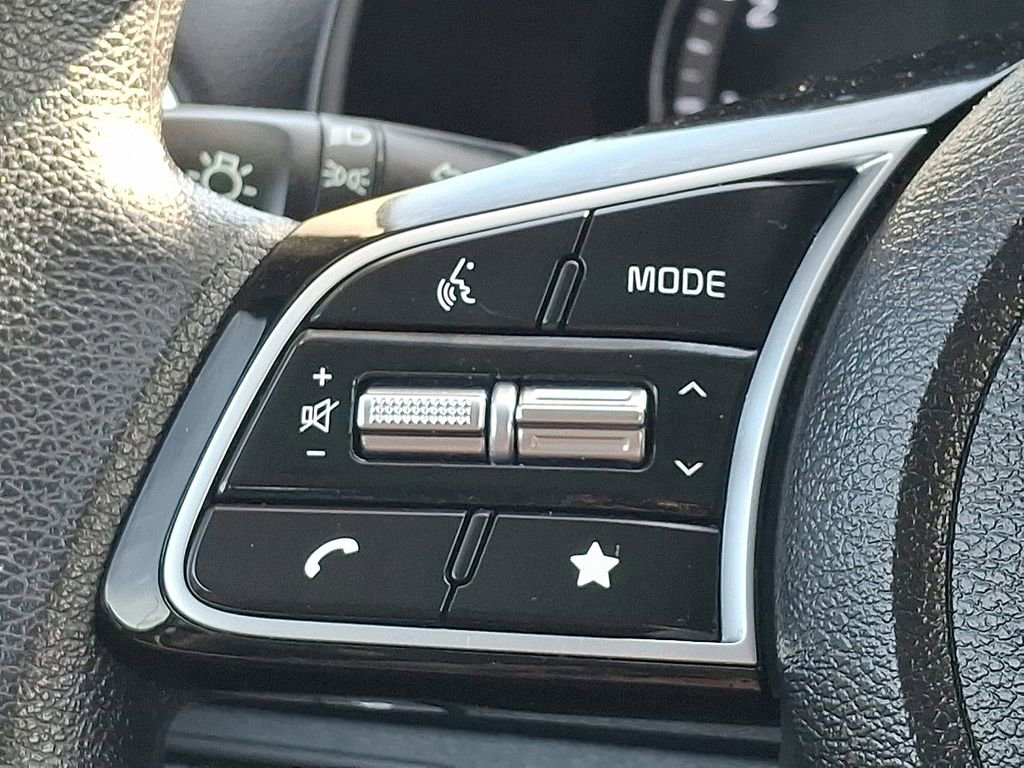 Used 2023 Kia Forte LXS image 20