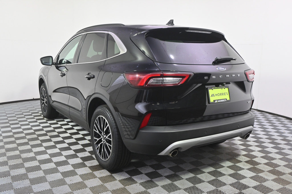 Used 2025 Ford Escape SE FWD image 4
