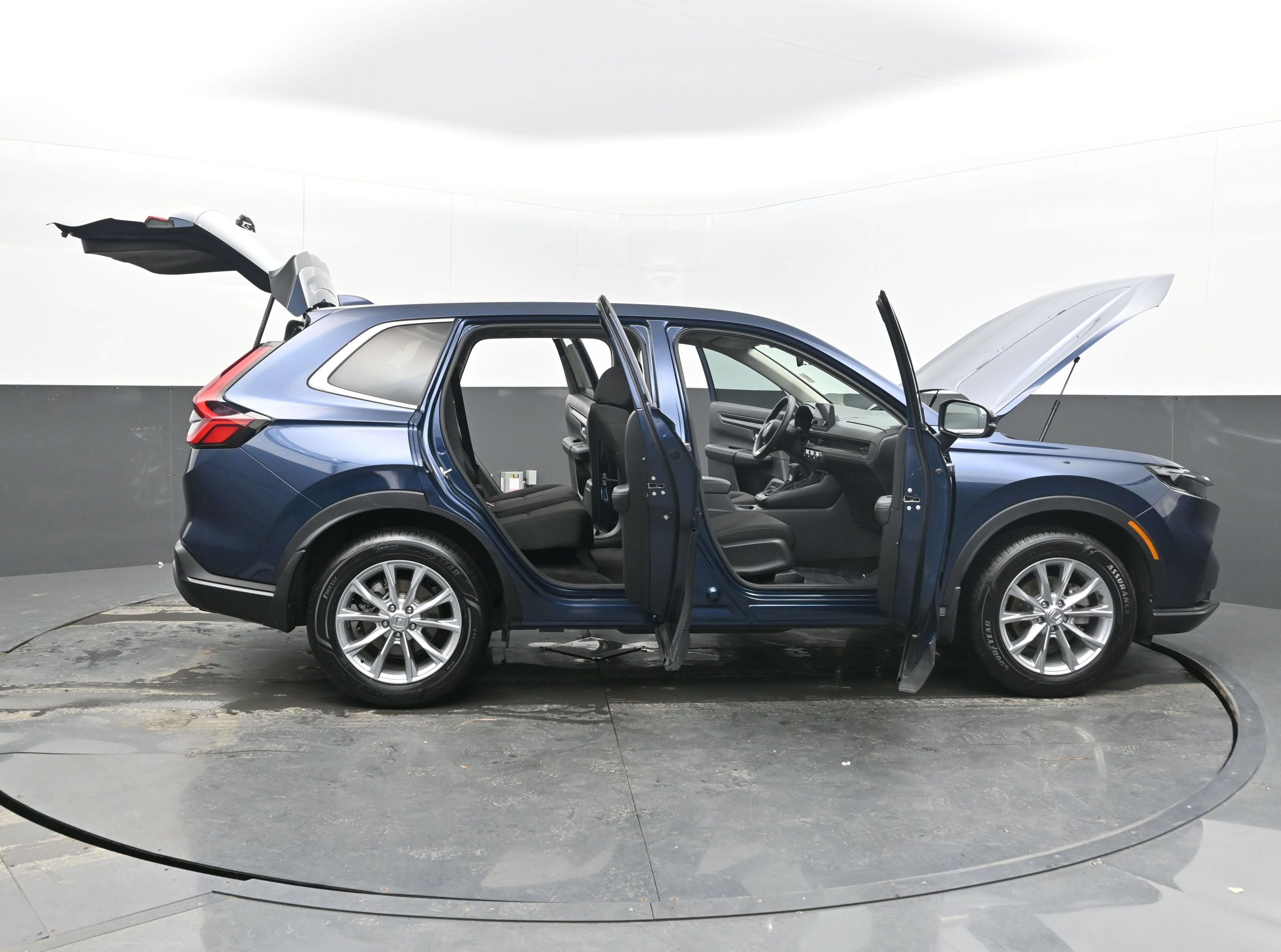 Used 2025 Honda CR-V EX image 47